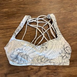 Lululemon Free to Be Wild Sports Bra